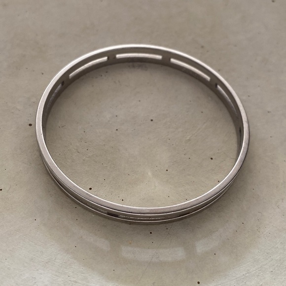 Monet bangle bracelet silver - Picture 4 of 5